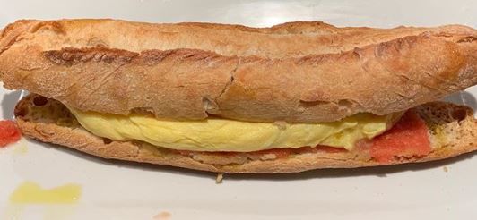 Kebo Bocata de tortilla francesa.JPG